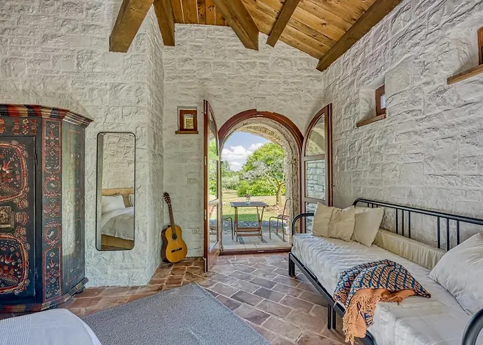 Neastor Villa Radetići